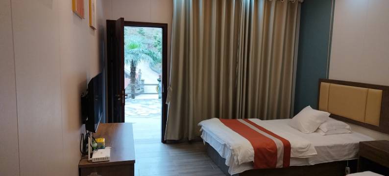 邛崃风洞寨民宿图片