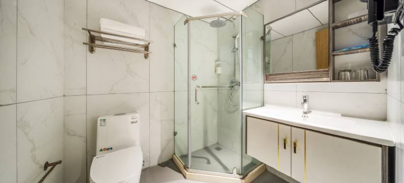 鼎豪派酒店(横店万盛南街店)图片