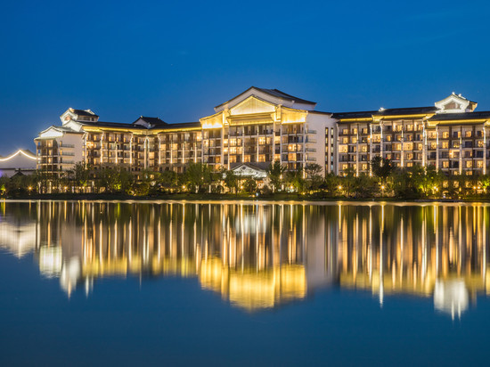 无锡融创施柏阁酒店