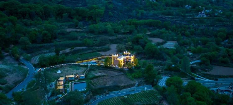 Lorn Vale·四亩田园180°听云度假民宿(丹巴甲居藏寨5号观景台店)图片