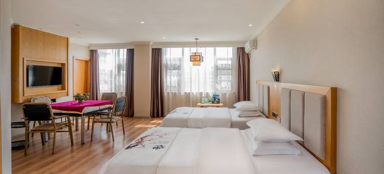 南华雄峰酒店图片