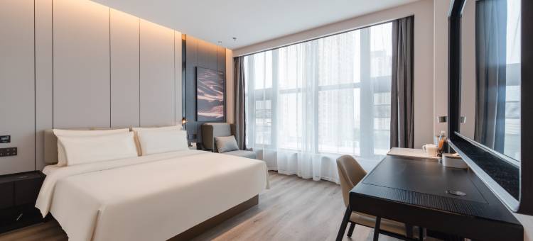 芜湖星悦广场龙湖路亚朵酒店图片