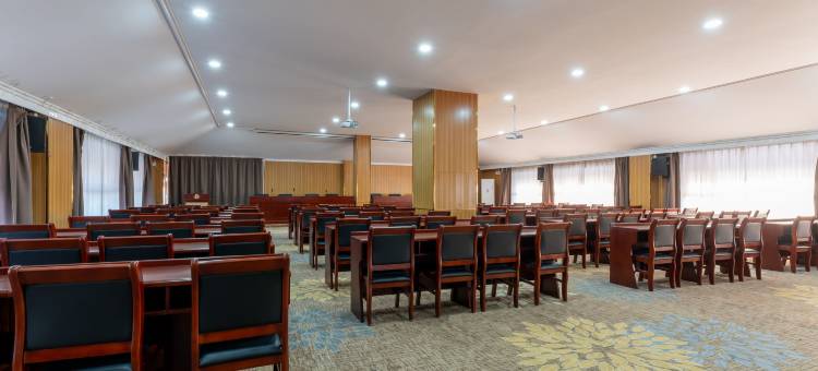 白玉兰酒店(圣豪购物无棣古城店)图片