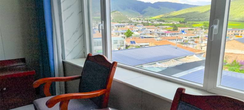 祁连瑞峰山庄(卓尔山景区店)图片