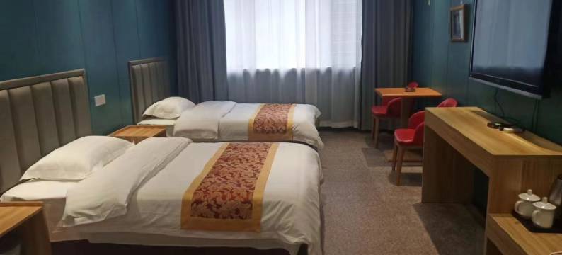 安达万鲤隆宾馆图片