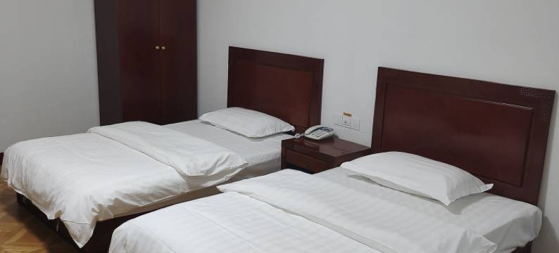 新民丽景温泉酒店图片