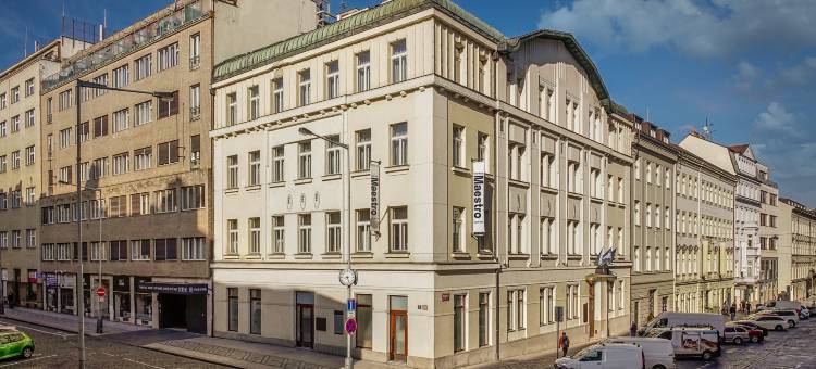 阿德雷兹大师酒店(Hotel Maestro by Adrez)图片