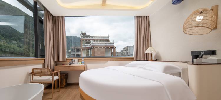 悠然牧居智能酒店(四姑娘山店)图片