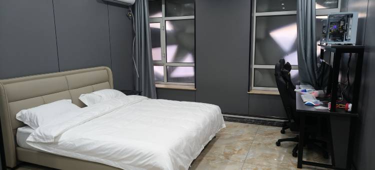 依安摩高电竞酒店图片