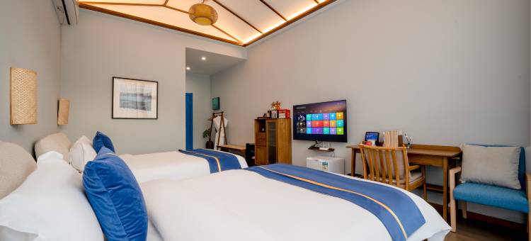 华侨城海之恋民宿(阳宗海旅游度假区店)图片