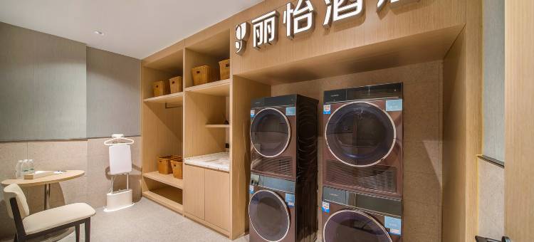 丽怡酒店(珠海情侣中路日月贝大剧院店)图片