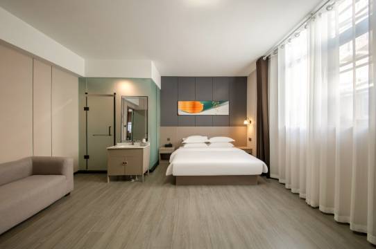 昊阁酒店(郑州火车站店)