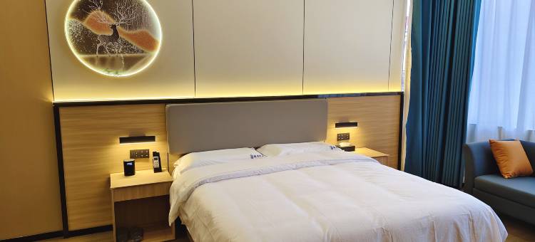 防城港鹿鸣民宿(桃花湾广场店)图片