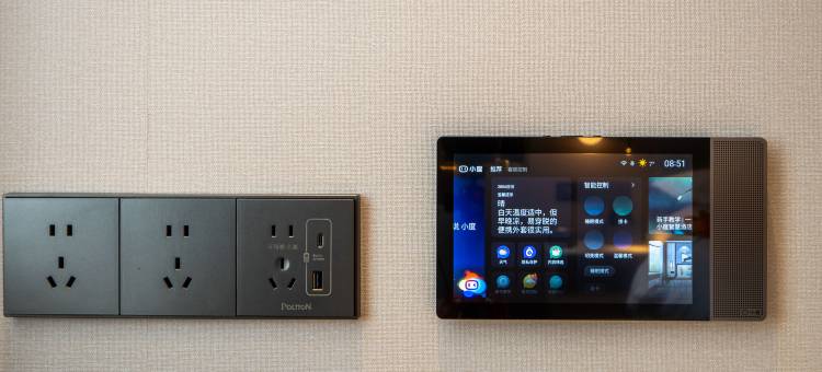 铂顿元世纪酒店(茂名高铁站爱琴海购物公园店)图片