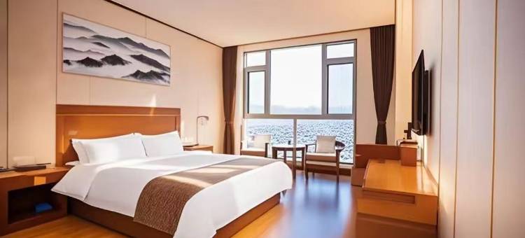 嘉华商务酒店(唐山遵化人民公园店)图片