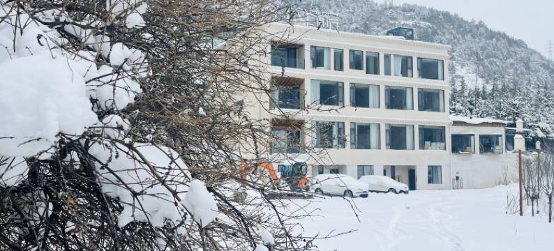 康定情歌广场窝丫夕下私汤别院图片