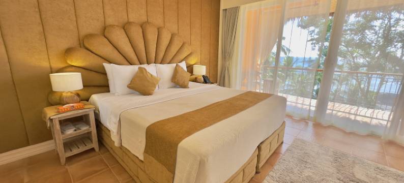 Coco Sunset Beach Resort图片