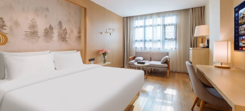 EJURA逸居精选酒店(广州北站融创文旅城店)图片