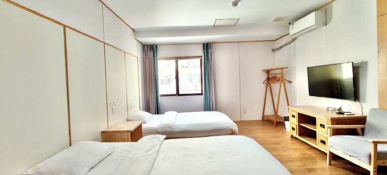 青岛永日香酒店(台东步行街海泊河公园地铁站店)图片