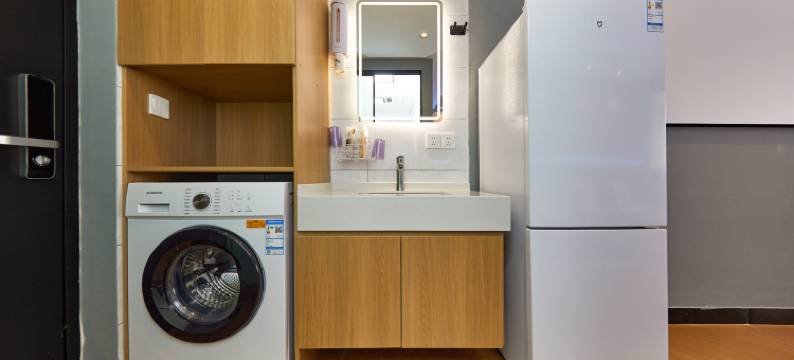 LJ卓威电竞公寓(南京南站店)图片