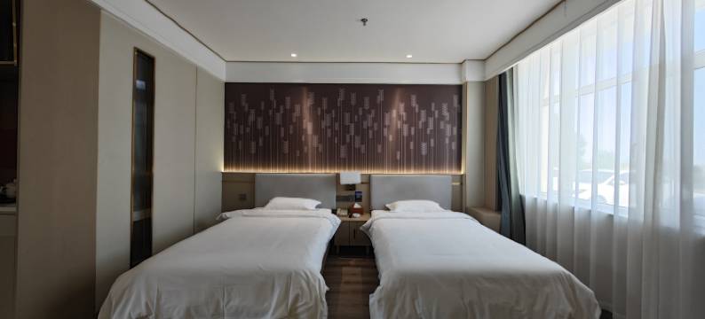 白云鄂博综合教育营地希予民宿图片