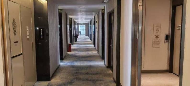 逸家花园酒店(中山板芙店)图片