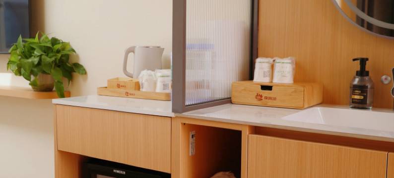 夜鸣沙星宿酒店图片