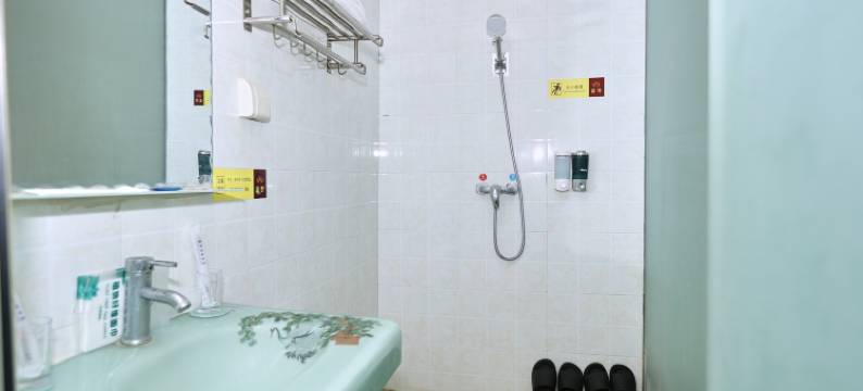 吕梁嘉誉酒店(袁家庄小学店)图片