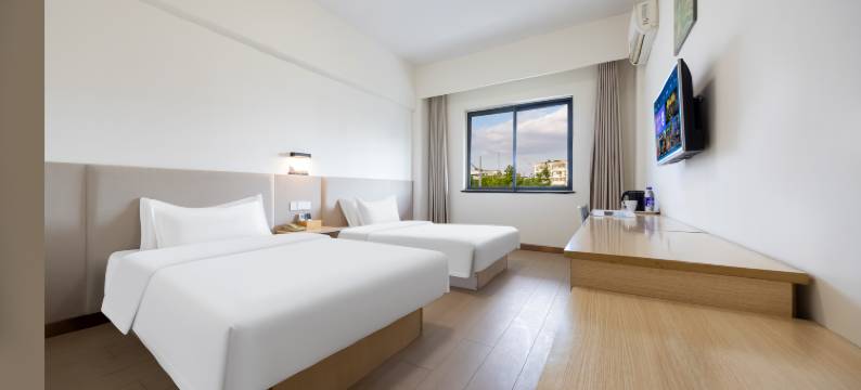 中州商旅酒店(开封清明上河园大宋东京梦华店)图片