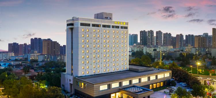 水邑·柏青酒店(菏泽佳和城火车站店)图片