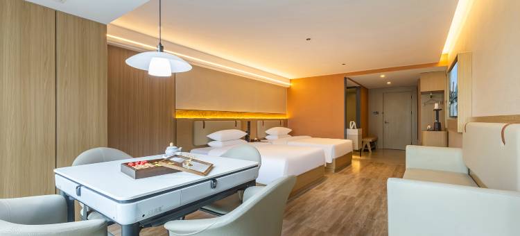 华菲酒店(贵阳龙洞堡机场砂之船奥特莱斯店)图片