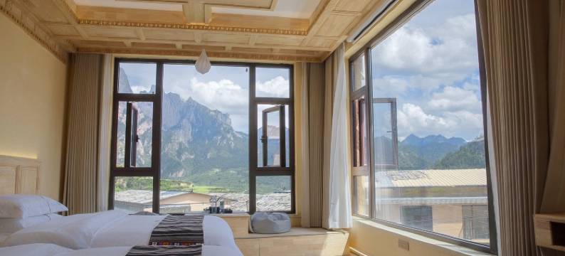 扎尕那静静的玛尼石民宿图片