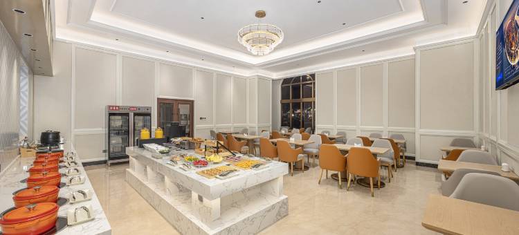 维也纳酒店(定州盛东广场店)图片