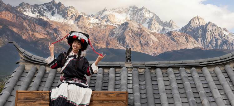 丽江半塘佐佑·观山见雪·私汤疗愈酒店(白沙古镇店)图片