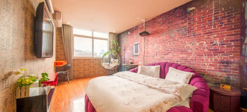 维尚主题酒店(西安韦曲南地铁站延大创新学院店)图片