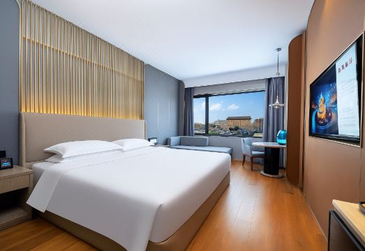 Ancient City Wall Side · Shuman Hotel (Xi'an Bell and Drum Tower Andingmen Subway Station Branch) Hotel Overview