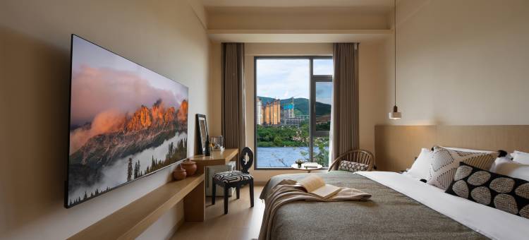 云隐·日出江景酒店(西双版纳景洪澜沧江滨江大道店)图片