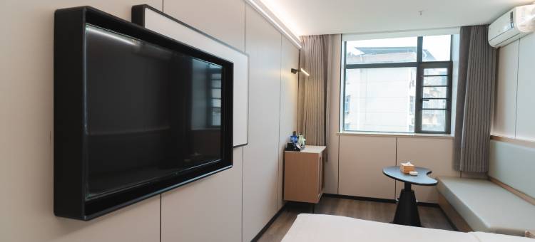 凡客居酒店(龙岩中山路非遗主题街店)图片