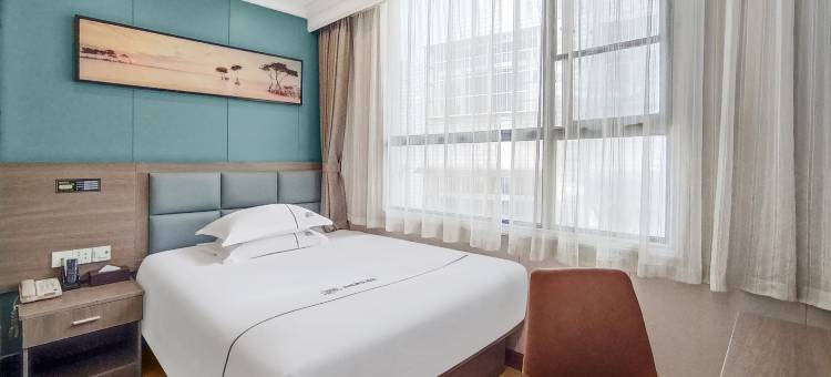 尚都精品酒店(黄冈浠水高铁站中医院店)图片