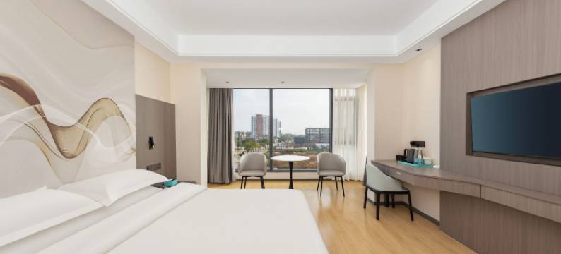 铭馨居酒店(九江新长江建材大市场店)图片