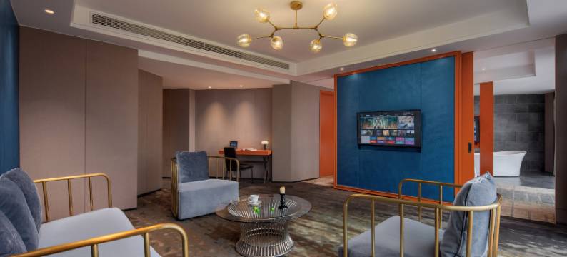 鄱阳怡家艺术酒店图片