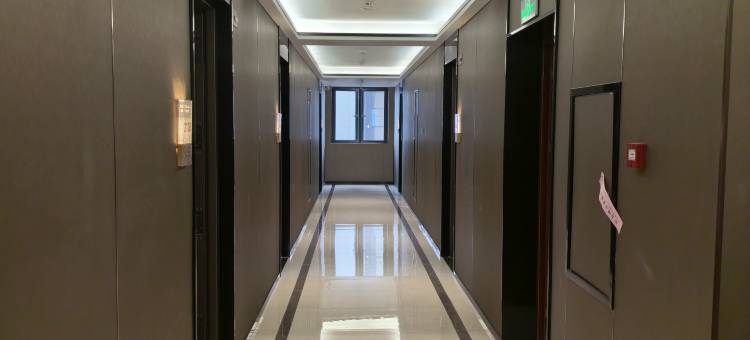 蔚林御海酒店(湛江万达广场店)图片