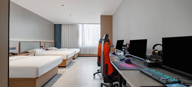 竞界云居电竞酒店(鄂州南浦路店)图片