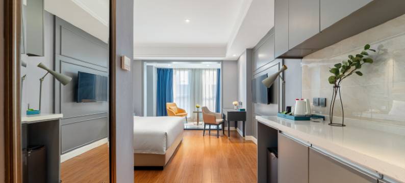 潮漫酒店(青岛红岛高新区方特店)图片