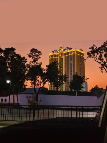 珠海华枫酒店(华发商都北山大院店)