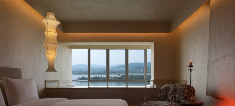 隅见・栖岸民宿(长沙五一恰同学少年广场地铁站店)图片