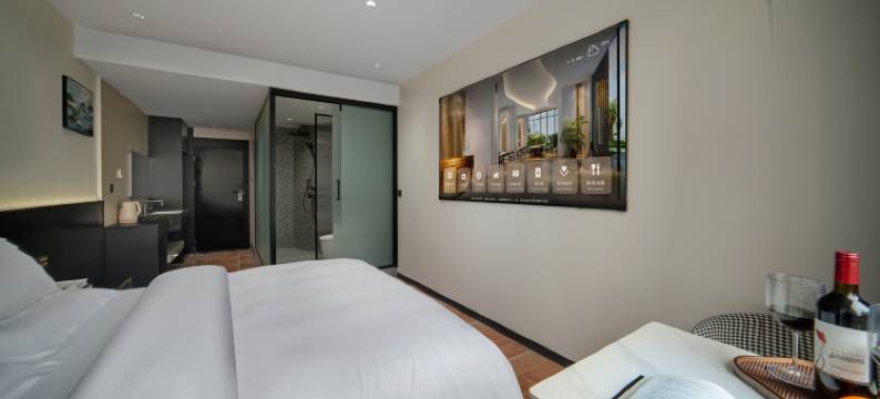 艺丰·科技智能都市云端影音观景酒店(花果园购物中心店)图片