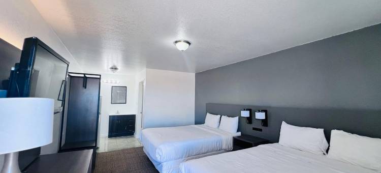 OYO 花园旅馆及套房 佩尔萨尔 I-35 东(OYO Garden Inn and Suites Pearsall I-35 East)图片