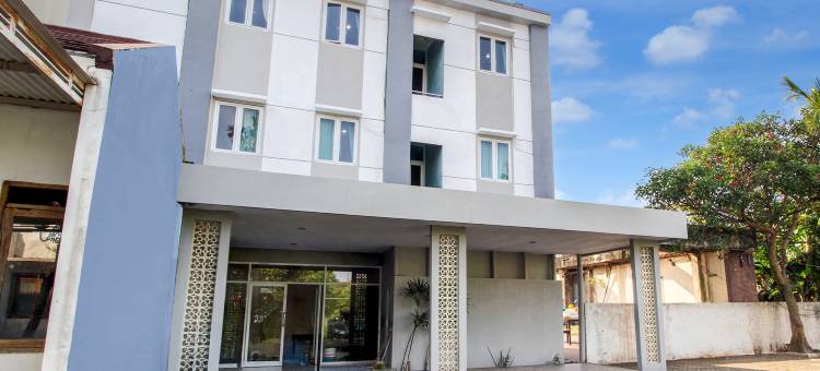 Townhouse Oak 靠近普尔沃萨里车站(Townhouse Oak near Stasiun Purwosari formerly Graha Gentan Solo)图片