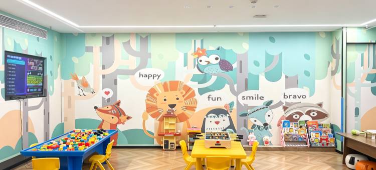 成都熊猫基地天府动漫城•亿辰博雅酒店图片
